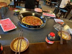 -渝井巷重庆老火锅(沈阳吉祥店)