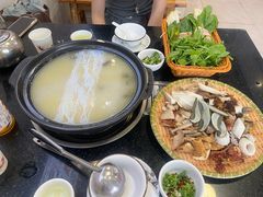 -草墩罗非鱼庄•野生菌•腊排骨(七星街上段店)