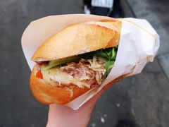 -Bánh Mì Huynh Hoa