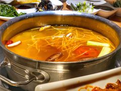 鸭掌汤-守柴炉烤鸭(科华中路王府井店)