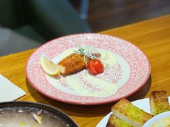 -LUCCA卢卡西班牙海鲜饭(远洋广场店)