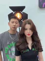 -星座接发烫染美发超市