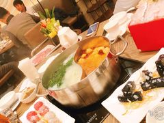 -四季火锅酒家(新濠影汇店)