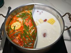 -椰子湾·海南火锅·糟粕醋·椰子鸡(正大广场店)