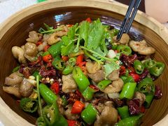 干锅肥肠-重庆乌江活鱼川湘新概念(前海店)