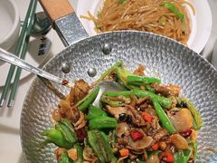 -小菜园新徽菜(镇江丹阳吾悦店)