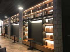 -CGV影城(滨江天街IMAX店)