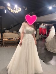 -艾米丽婚纱礼服