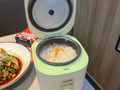 -有红鸡毛店·川菜(建设路店)