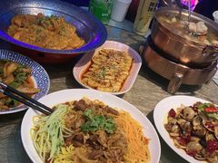 -巴特餐饮6加1音乐餐吧·新疆菜