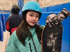 -长沙湘江冰雪世界