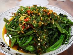 剁椒藤菜-洪霞餐馆