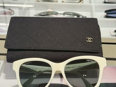 -LensCrafters亮视点·OAKLEY精选(静安嘉里中心店)