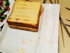 -喝丢一只鞋辣炒海鲜小烧烤(三八广场店)