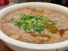 蚵仔大肠面线-光头匠