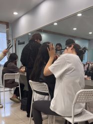 -小乐化妆美甲半永久培训学校