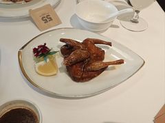 茶皇烟熏脆皮乳鸽-伯衡55·吉品轩(乌鲁木齐南路店)