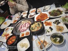 -青松馆韩国料理(香港中路佳世客店)