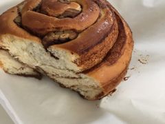 黏黏枫糖肉桂卷-慢熟面包店bud bread(孩儿巷店)