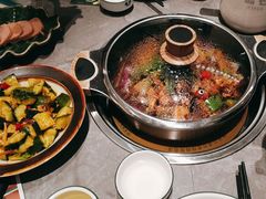 -品也·鲍鱼鸡火锅(皇庭广场店)