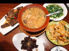 -董厨煨汤馆(车站路店)