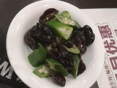 -康师傅私房牛肉面(马泉营奥莱店)