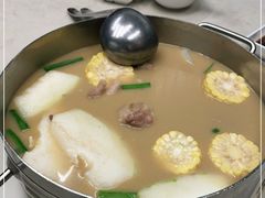 -肥仔文澳门猪骨煲(南京西路店)