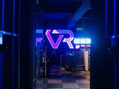 -VR间客漫虚拟现实体验馆(汉街店)