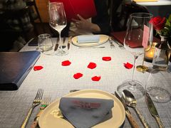 -弦月窗LUNETTE BY AMANDA(复兴路店)