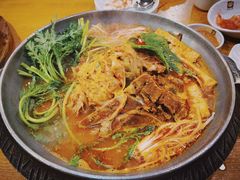 -喇喇排骨火锅·传统韩式脊骨汤(望京西园总店)