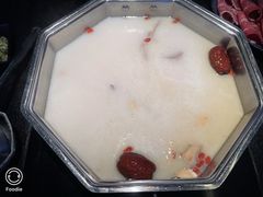 -新草堂锅物料理(泉城路店)