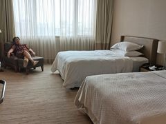 -上海静安昆仑大酒店