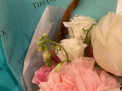 -Tiffany & Co.蒂芙尼
(杭州大厦店)