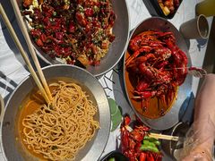 -巴厘龙虾·榜首油焖大虾(音乐学院·沿江酒馆店)
