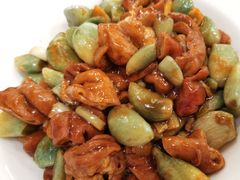 腊八蒜烧肥肠-北平小馆·烤鸭·家常菜(磨房北里店)