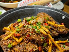 -小三峡食府(西五路店)