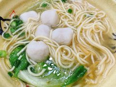 -陈伯手工鱼丸(鼓浪屿沙滩店)