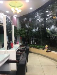 -俊峰美容美发