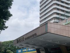 -广东大厦酒店(广州北京路步行街纪念堂地铁站店)