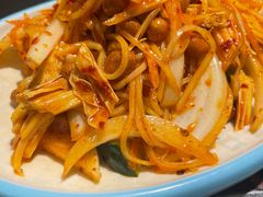 -啊美丽炭火烤肉(滑翔一店)