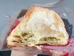 -红宝石·鲜奶小方·海派西点房(南丹店)