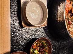 -鹿鸣山草本茶香火锅(园西路店)