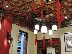 -梅龙镇酒家(南京西路总店)