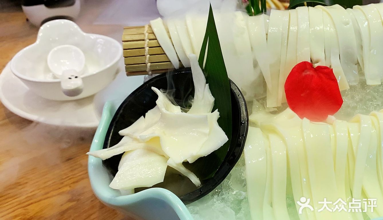 让你好吃停不下｜熊猫老灶火锅❗️