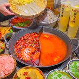 不愧是成都朋友推荐的火锅店[流泪]