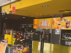 -麦当劳(杨林得来速店)