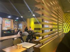 大堂-麦当劳(西单明珠店)