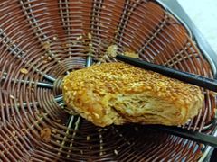 秘制烧饼-万红路羊汤烧饼店(将台路店)