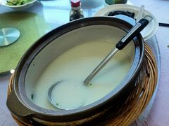 -天乐农家鱼头王(天目湖店)