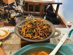 -十二饭点·川菜(北站圆融店)